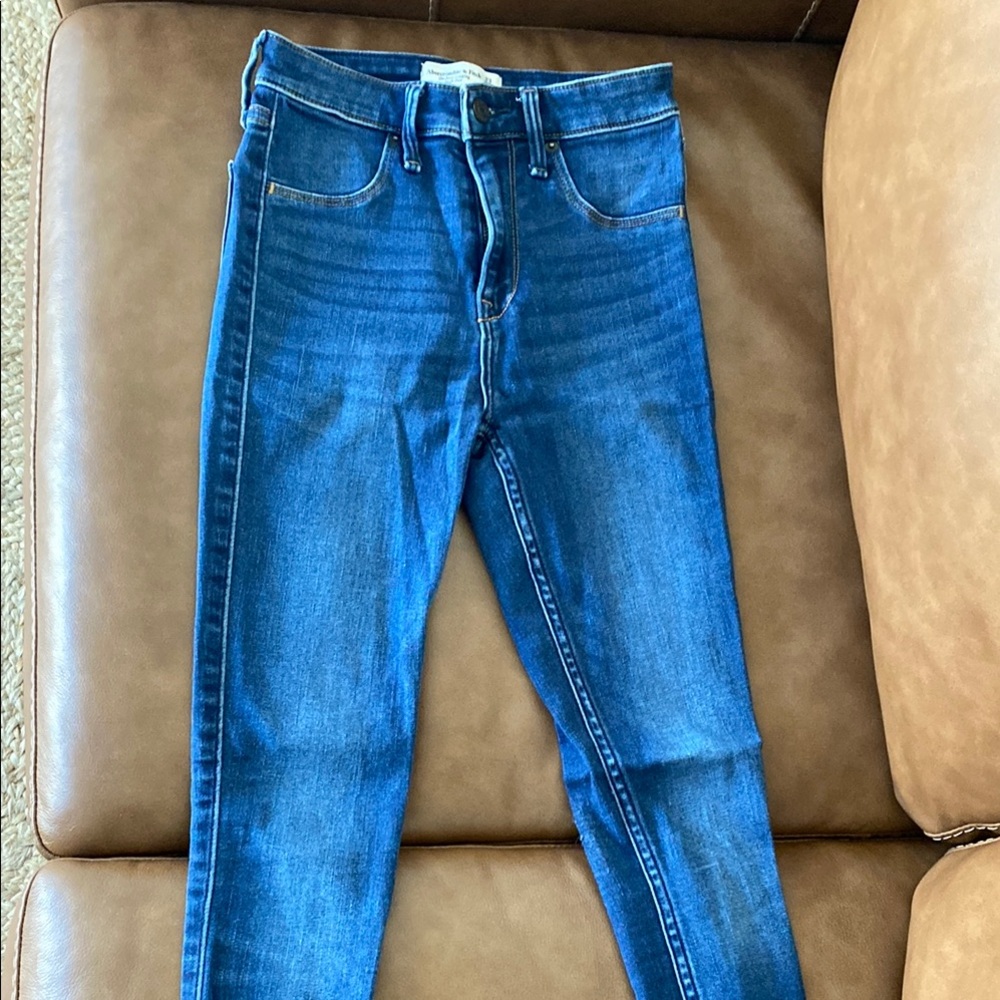 Abercrombie and Fitch Jeans Skinny Leggings sz 23/000